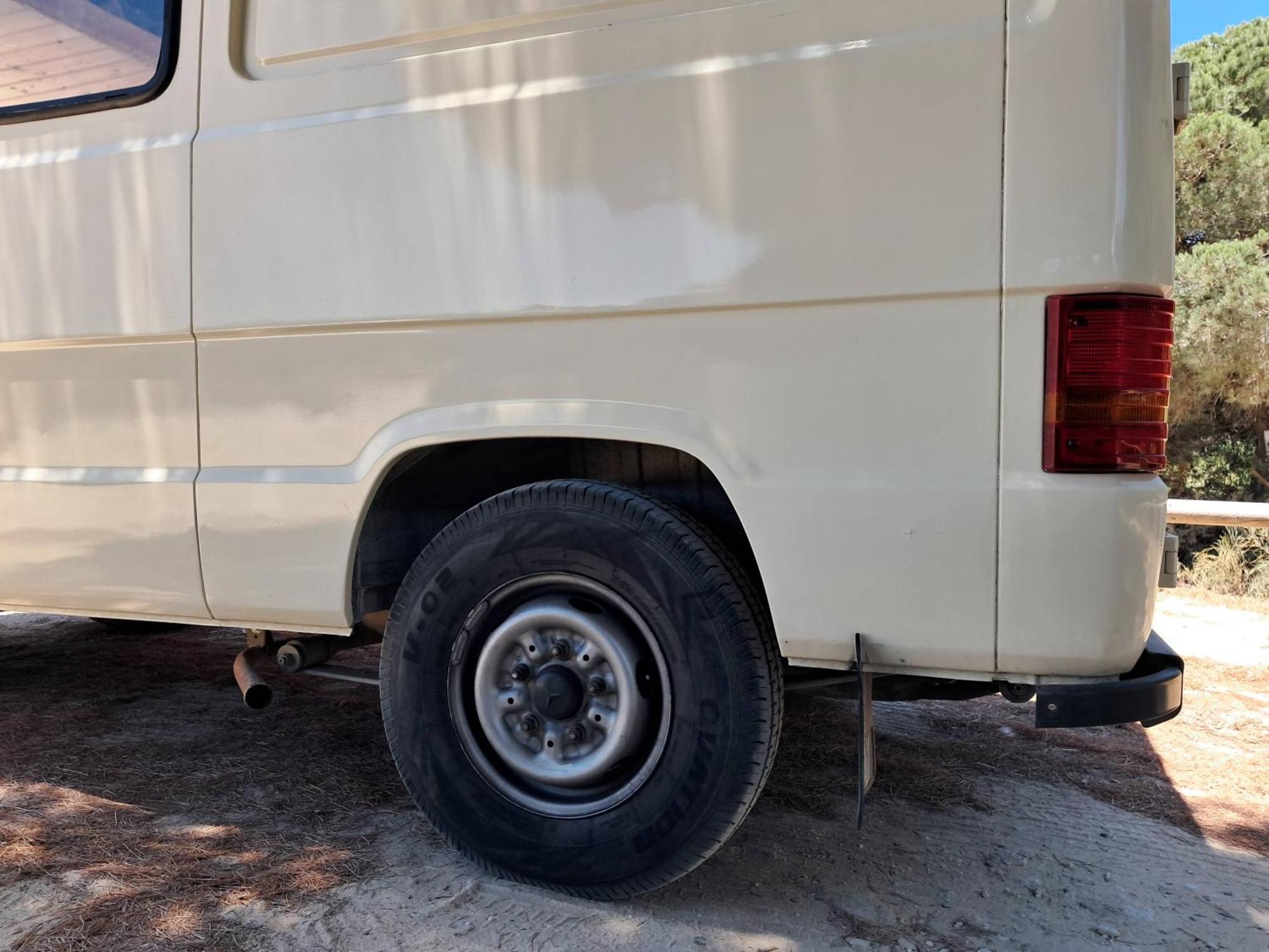 Campo de lujo Humannationvan22r44rs1